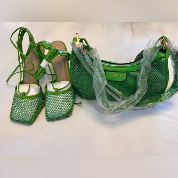 ALDO TROPEZ heels in Green Size 9 NWT w/o box. Purse sold separately - Picture 7 of 8